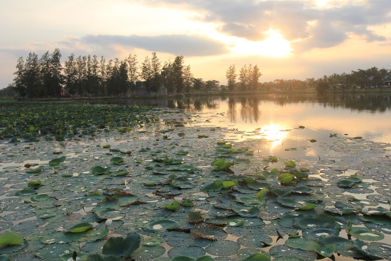 โรงแรมนางรอง Eksteriør bilde